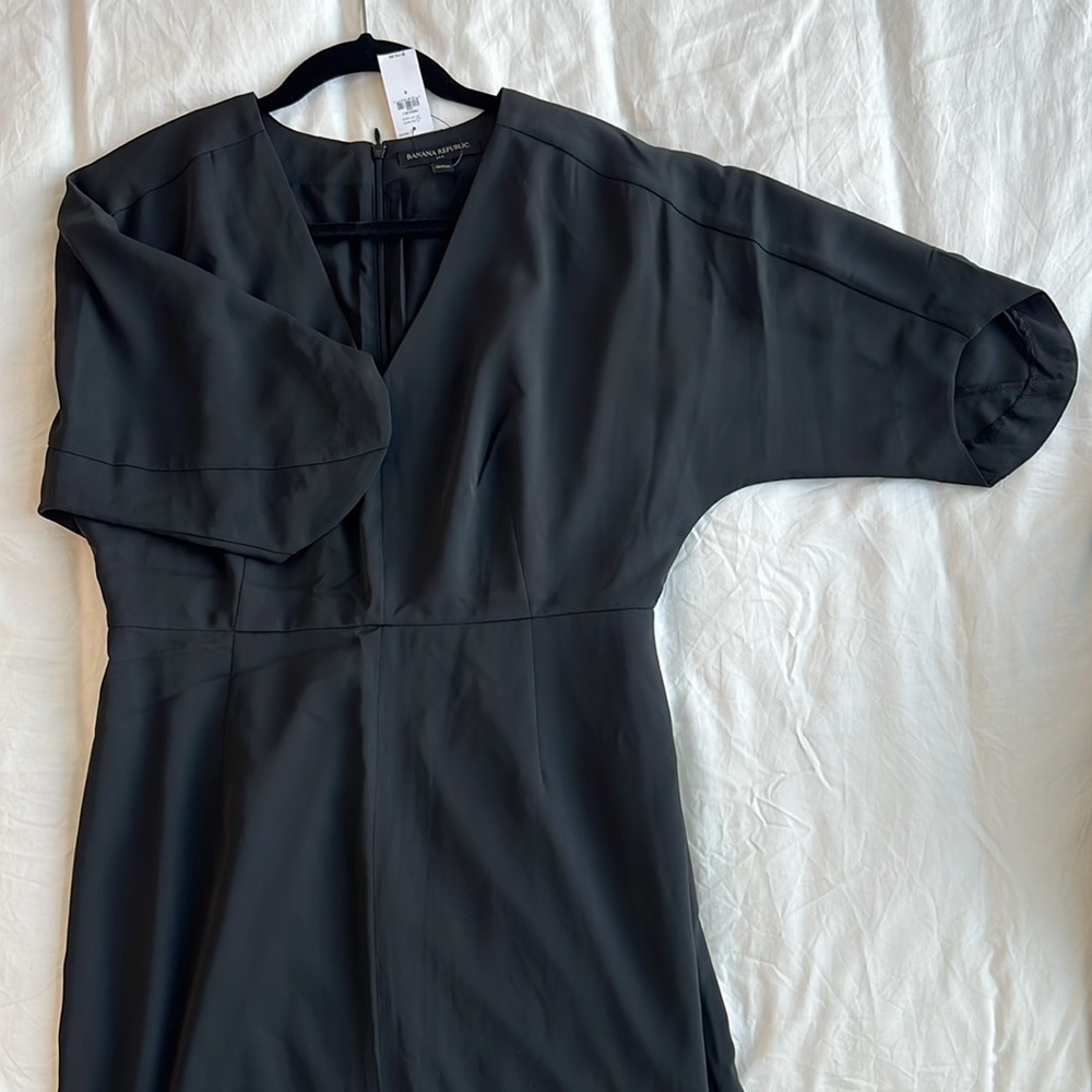 Dress - Picture 4 of 4
